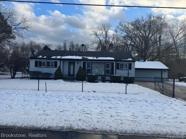 24291 Sargent Ave, Southfield, MI 48033