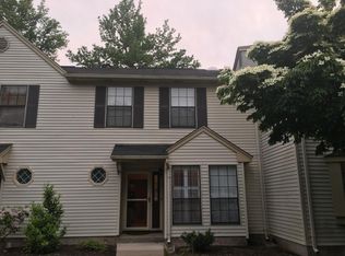 904 Timber Oaks Rd, Edison, NJ 08820