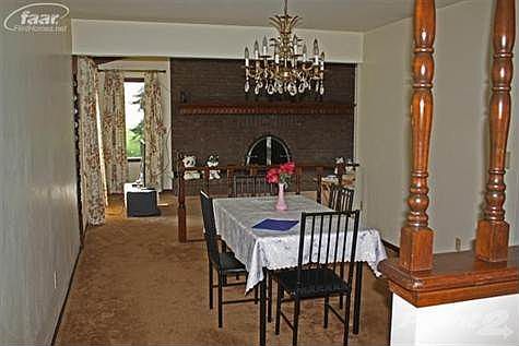 3rd image of 607 N Wickshire Ln