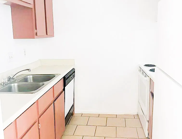 2402 Blanco Dr #A — Photo 7