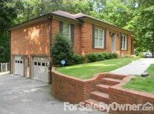 2001 Yancy Dr, Bessemer, AL 35022
