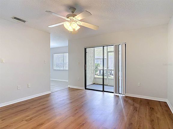 5th image of 90 Hidden Lake Dr APT 151