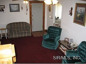 3rd image of 3029 Buxton Ave