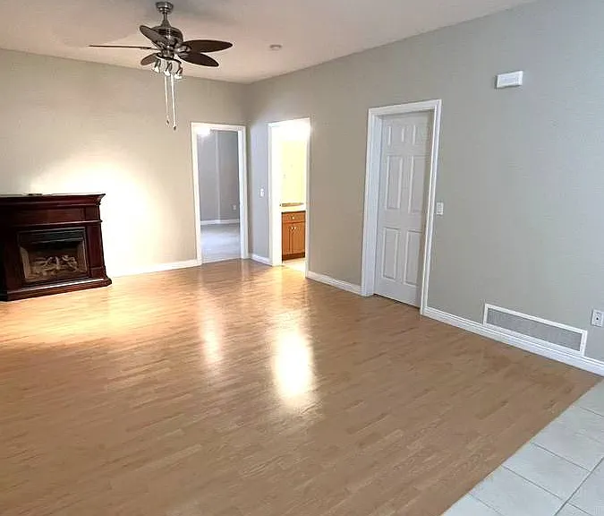 1048 Sugar Mountain Way — Photo 5