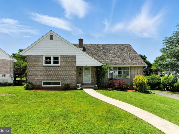 312 Wellington Ave, West Lawn, PA 19609