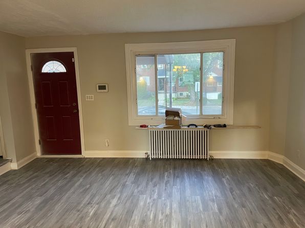 1002 N Woodington Rd