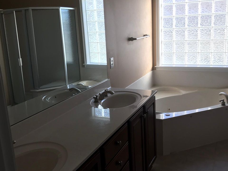 1st image of 308 Rocky Top Dr #308