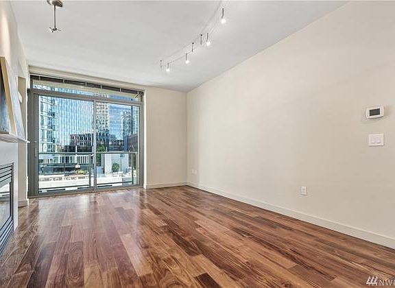 3rd image of 900 Lenora St APT 503