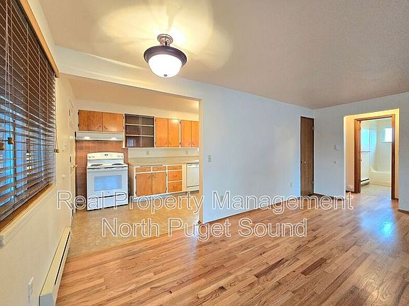 5th image of 710 Beach Ave Unit C