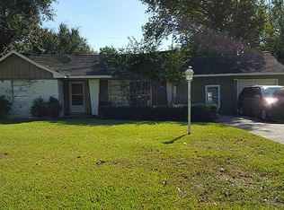218 Gruss Dr, Houston, TX 77060