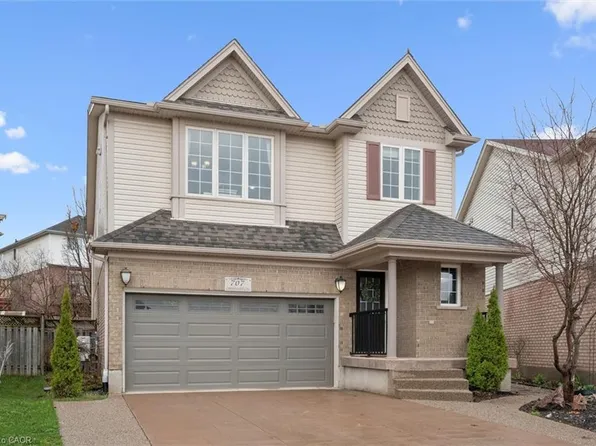 707 Commonwealth Cres, Kitchener, ON N2E 4J8