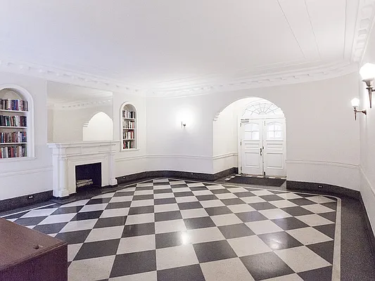 Sold by Sotheby's International Realty | media 22