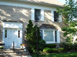 35 S Maple Ave #A, Park ridge, NJ 07656