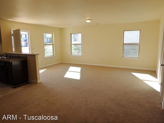 3rd image of 17680 Wallace Chapel Ln