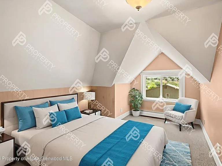 440 Whiteriver Ave — Photo 11