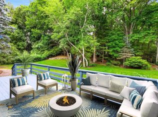 8 Donato Dr, Franklin, MA 02038