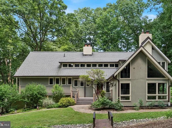 10 Liberty Ln, Valley Forge, PA 19481