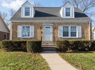 504 S Delphia Ave, Park Ridge, IL 60068