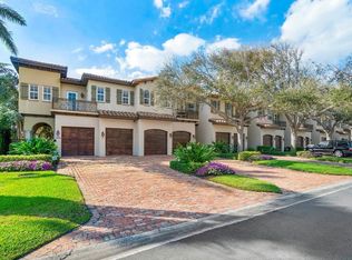 258 Venetian Dr, Delray Beach, FL 33483