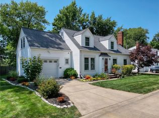 120 Lake Edge Dr, Euclid, OH 44123