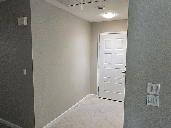 4th image of 1825 Maryal Dr