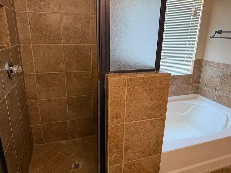 14429 Fernando Zubia Ave — Photo 37