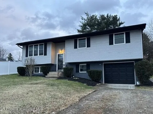 3907 Wylam Ave, Moosic, PA 18507