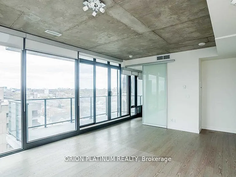 111 Bathurst St #1102 — Photo 5