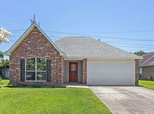 10948 Woodhaven Dr, Denham Springs, LA 70726