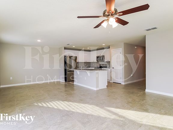 4th image of 341 S Haven Ct
