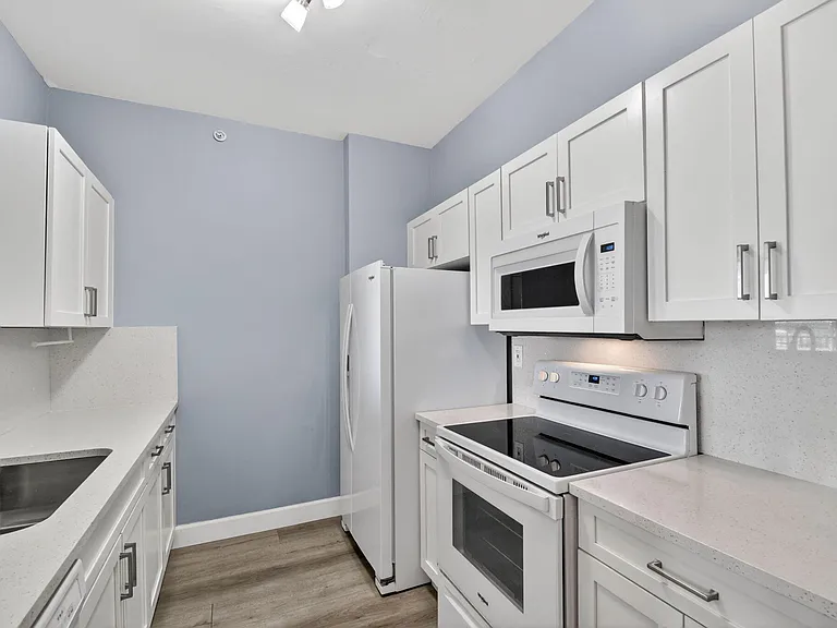 651 Okeechobee Blvd #1008 — Photo 11