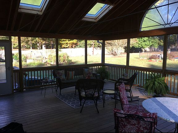 3rd image of 4702 Brad Dr