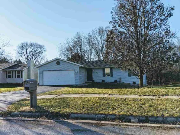 2519 Bluffside Dr, Rockford, IL 61109