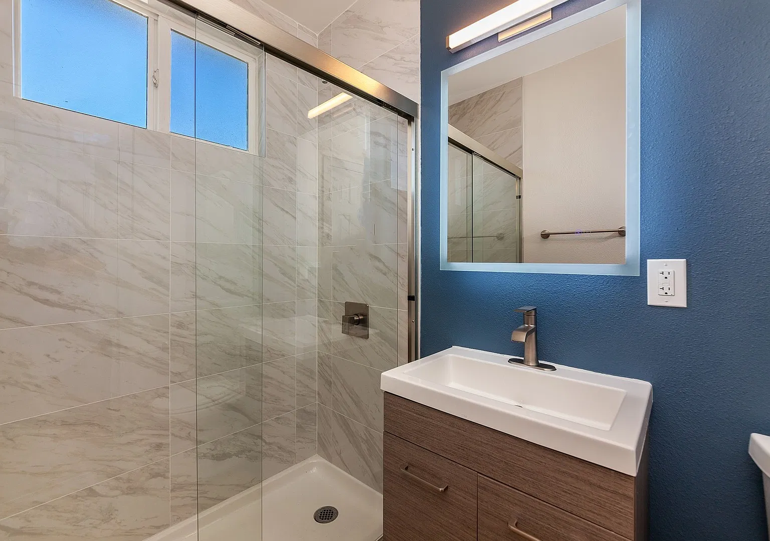 Beautiful Remodeled 1 bedroom in Long Beach — Photo 4