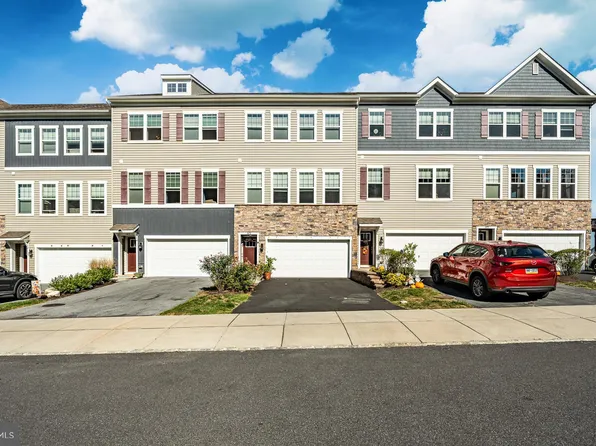 325 Dawson Pl, Downingtown, PA 19335