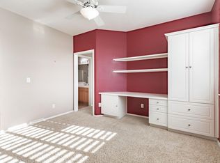 640 W Fontaine Ln, Clovis, CA