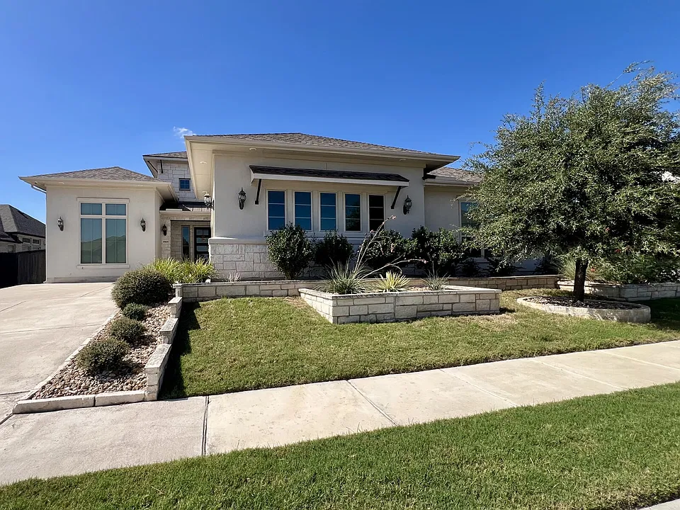 18108 Prato Dr