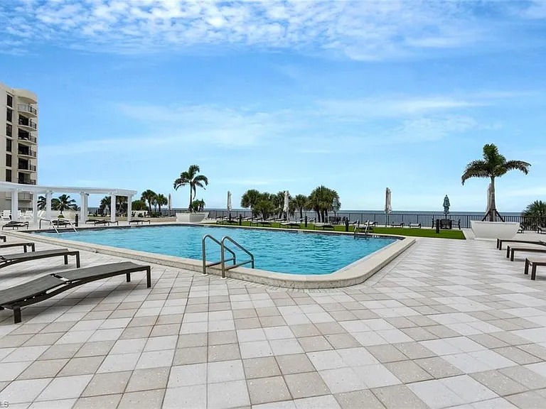 3115 Gulf Shore Blvd N #412S — Photo 25