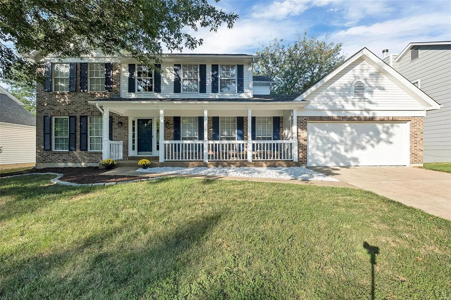 5850 Wellington Farm Dr photo 1