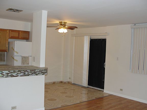 4th image of 4280 W Ford City Dr APT B2104