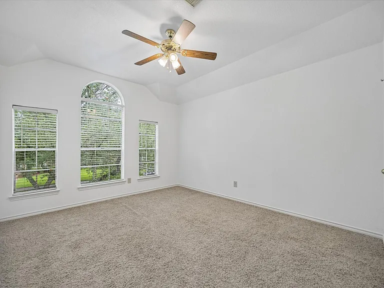16715 Colony Terrace Dr — Photo 24