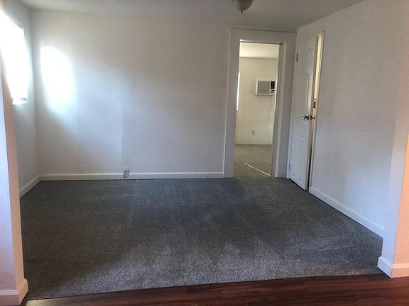 5th image of 117 1/2 Placer St
