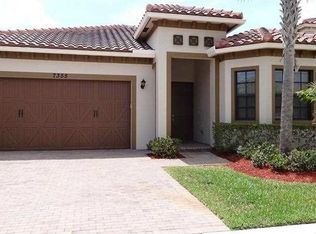 7355 NW 112th Ter, Pompano Beach, FL 33076