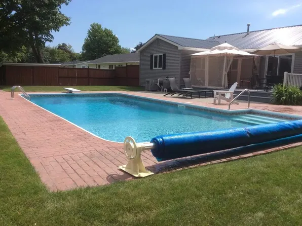 44 Wall St, Canton, NY 13669