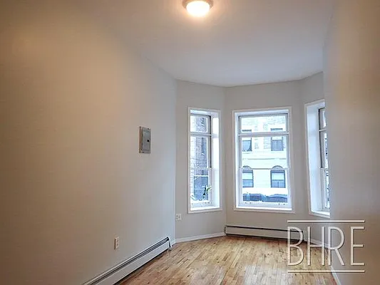 Rented by Brooklyn Heights Real Estate Inc | media 13
