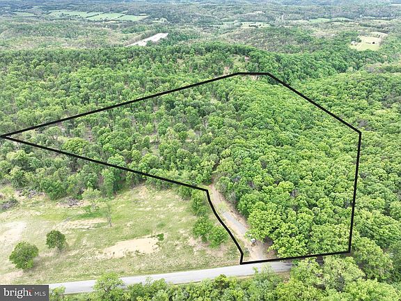 2nd image of Middle Ridge Rd