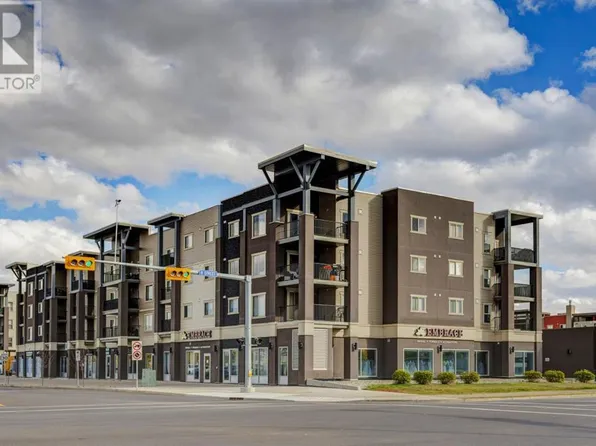 403 Mackenzie Way SW #7210, Airdrie, AB T4B 3V7