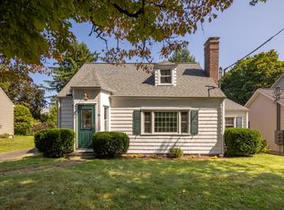 32 Fleetwood Ave, Bethel, CT 06801