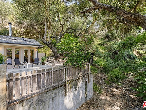 5th image of 1446 Old Topanga Canyon Rd