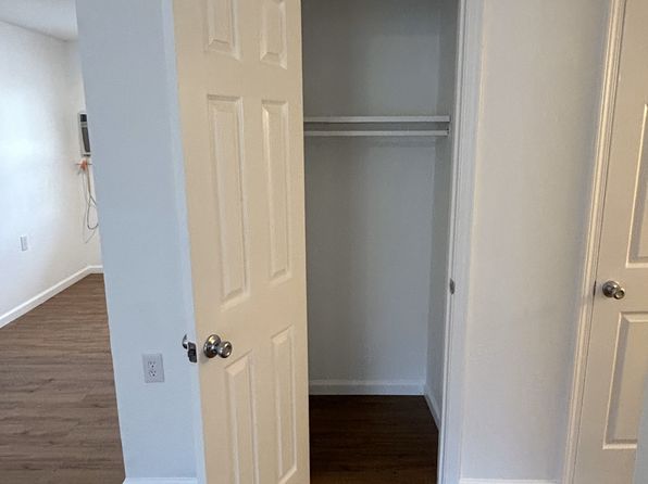 1017 N Christina Ave APT B, Union, MO 63084